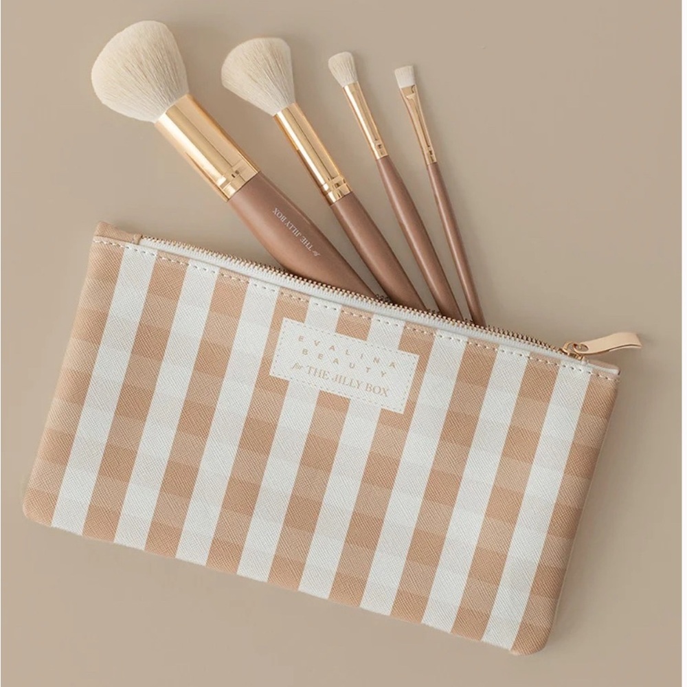 Evalina Beauty x The Jilly Box Makeup Brush Set
